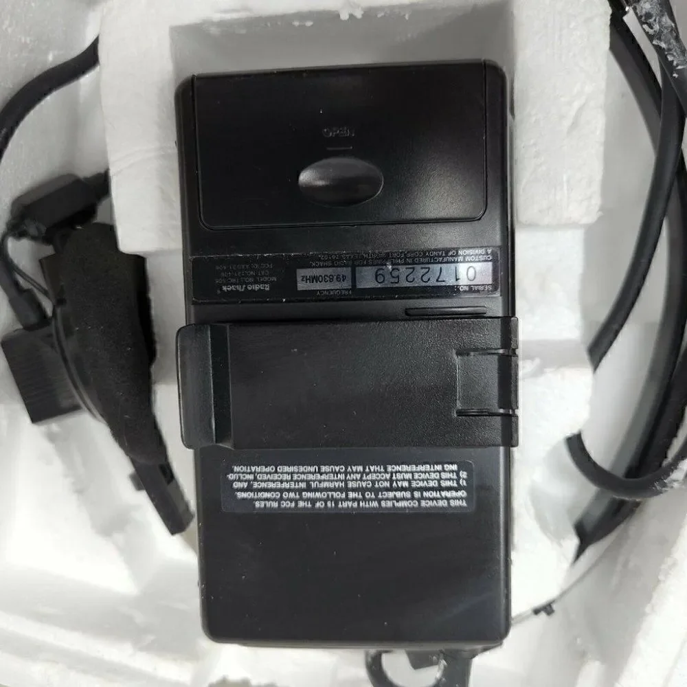 VINTAGE RADIO SHACK HANDS FREE WALKIE TALKIE HEADSET TRC-506 SET OF 2 TESTED - Picture 9 of 9